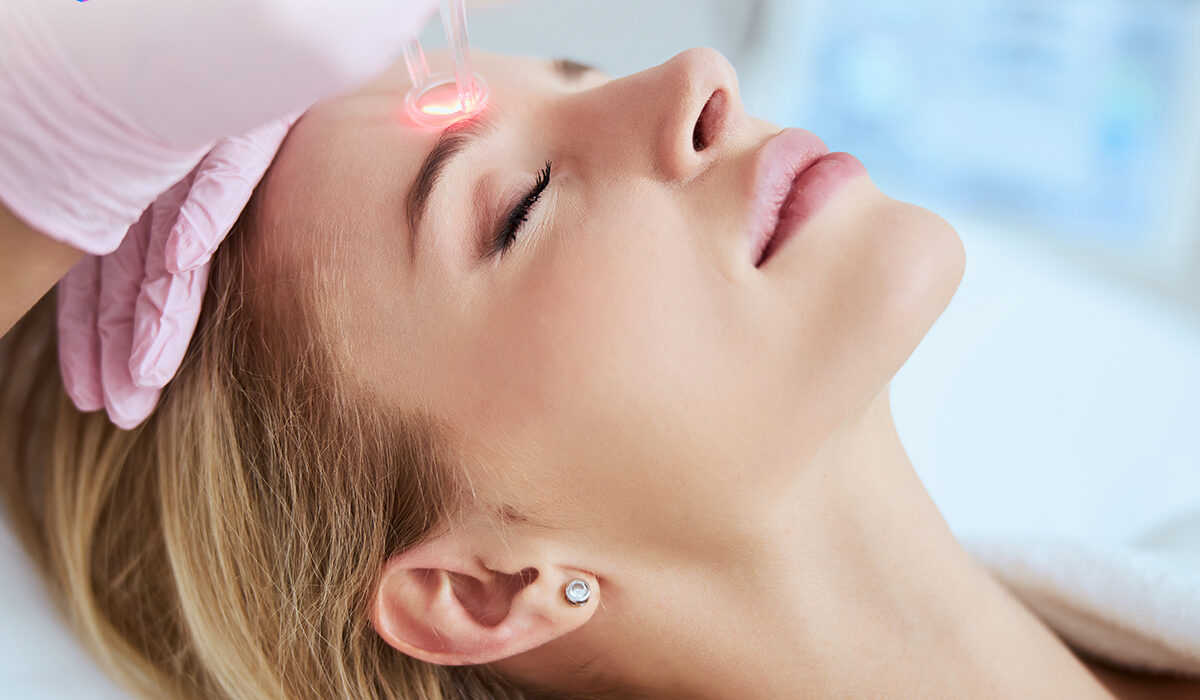 apa itu Carboxytherapy dan apa saja manfaatnya untuk kulit awet muda? Berikut informasi selengkapnya.