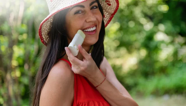 Manfaat Sunscreen untuk Meredakan Kulit Iritasi