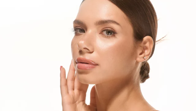 Manfaat Skin Booster Yaqoot untuk Kulit Glowing